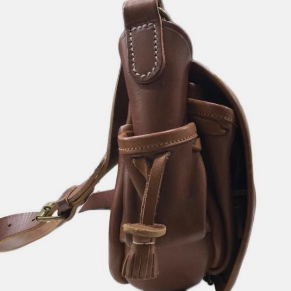 Le Sac du Berger Shepherd's Studded Shoulder Bag Saddle Tan / Brown